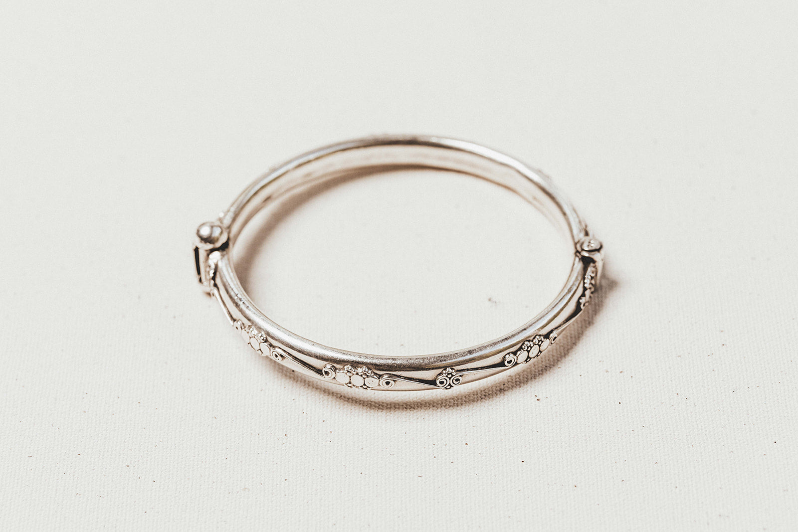 BANGLE 05