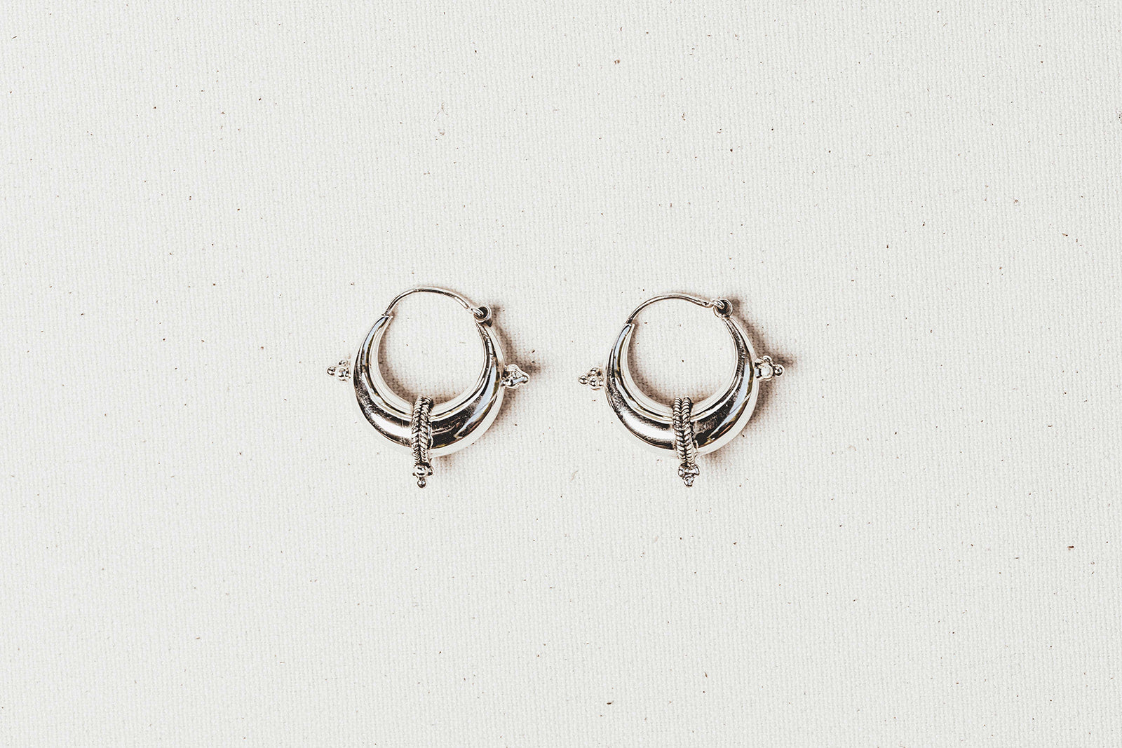 EARRING 04